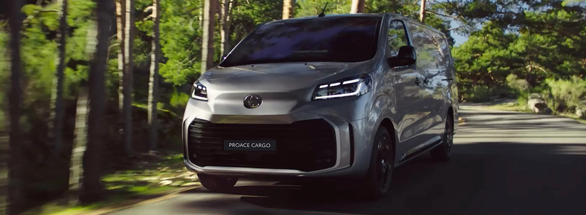 Yeni Toyota Proace Cargo Bambaşka Yere Taşır!